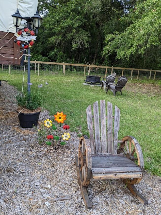 Rooterville Animal Sanctuary Melrose Екстериор снимка